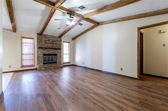 Building Photo - 110 Peggy Dr