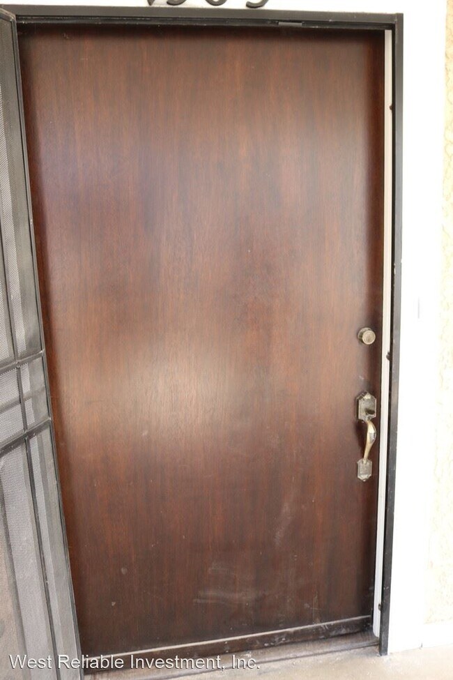 Foto del edificio - 3 br, 2 bath House - 1905 Garden Ave