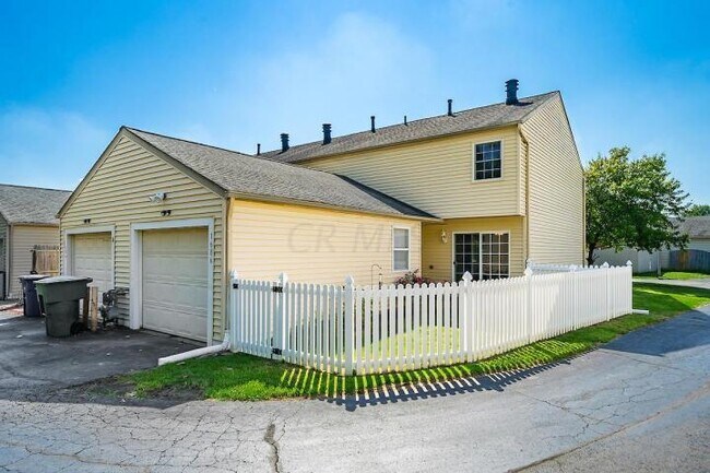Building Photo - 1686 Park Row Dr