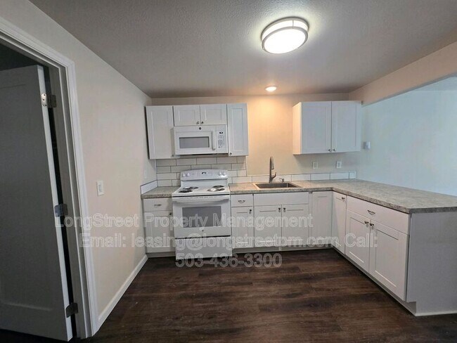 Foto del edificio - 234 NW 21st St