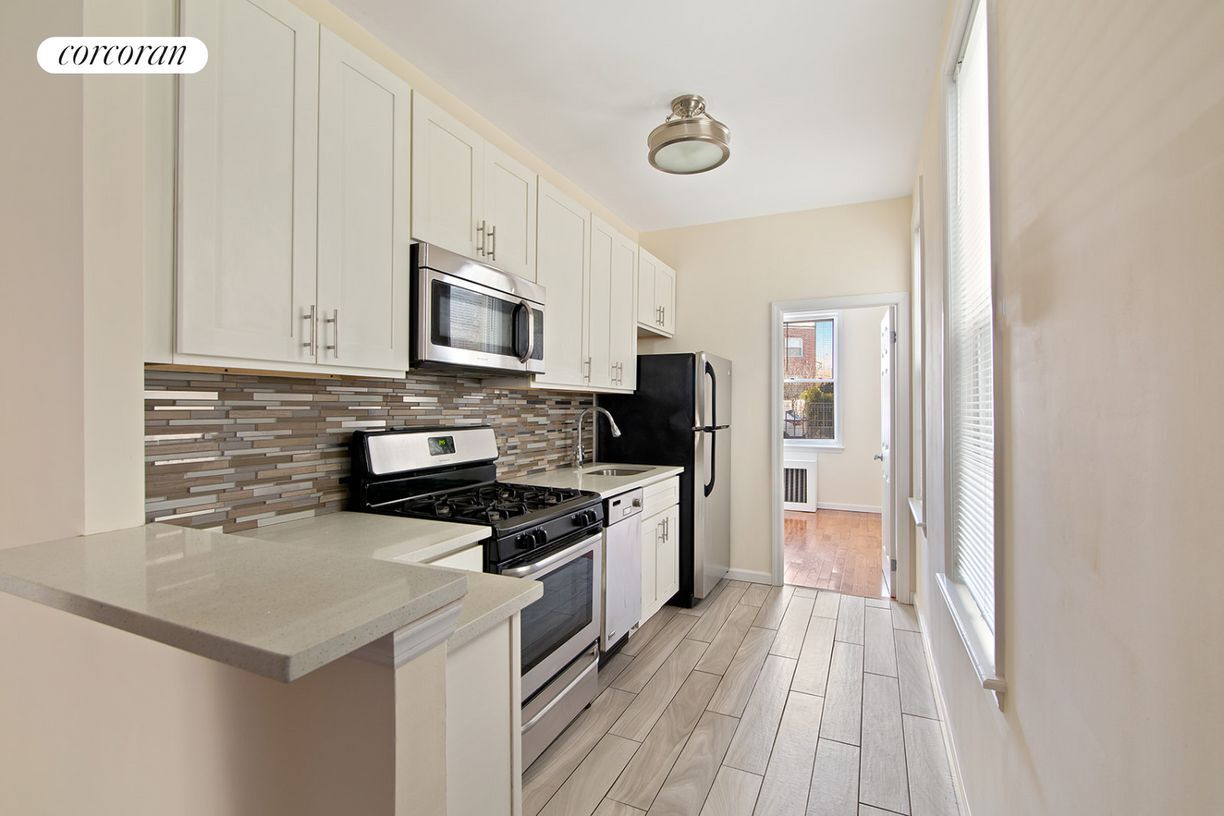Foto principal - 21-43 Bleecker St