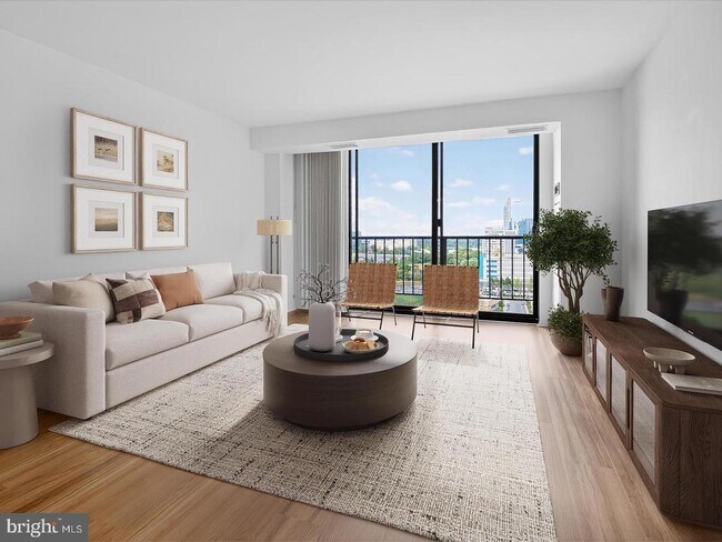 Foto del edificio - 1800 Old Meadow Rd