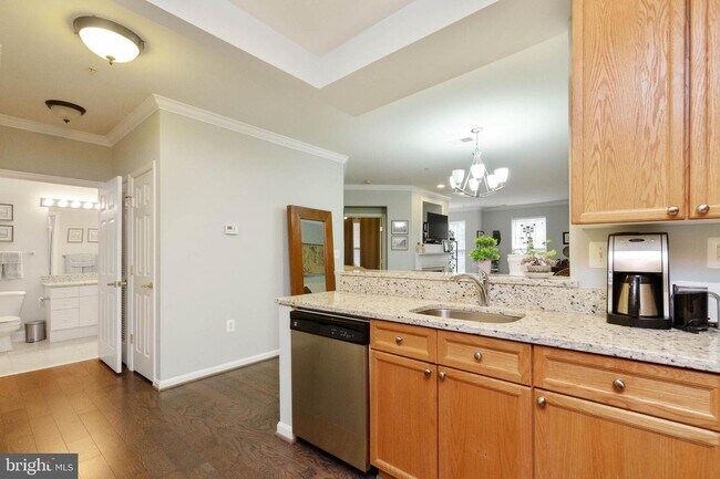 Building Photo - 5108 Donovan Dr