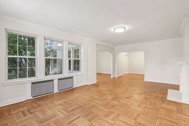 Interior Photo - The Royal York Apartments