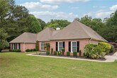 Foto principal - 145 Springfield Creek Rd