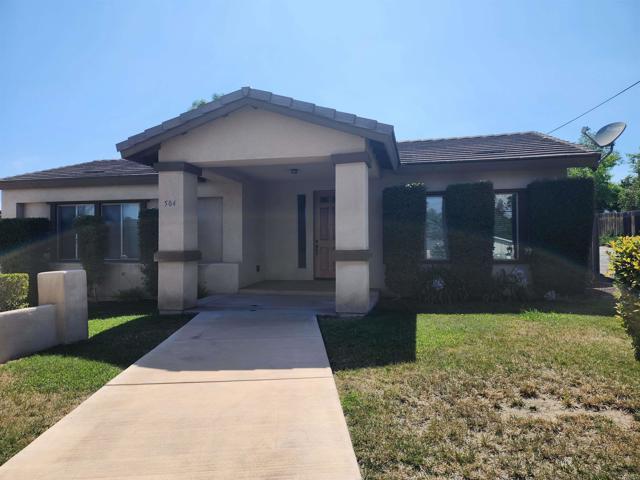 Foto del edificio - 504 Grapevine Rd