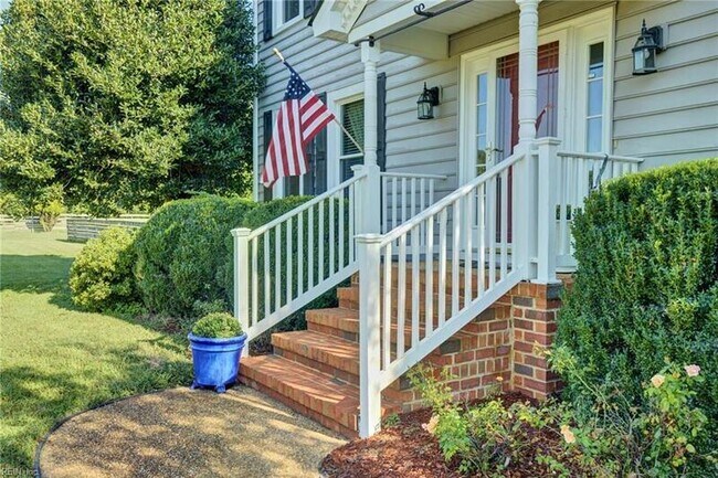 Foto del edificio - 12325 6 Ponds Ln