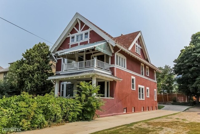 Foto del edificio - 536 Lafayette Ave NE