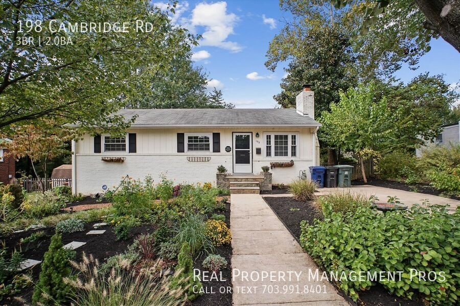 Primary Photo - 198 Cambridge Rd