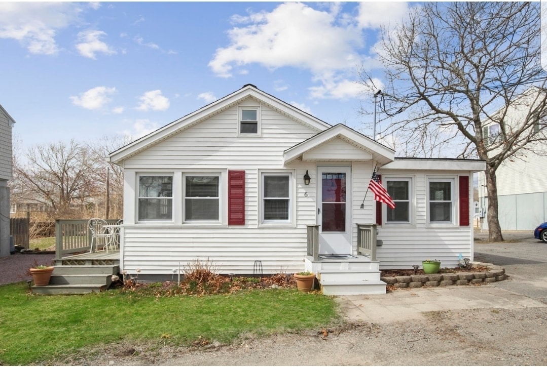 6 Circle Dr, Wareham, MA 02571 House Rental in Wareham, MA