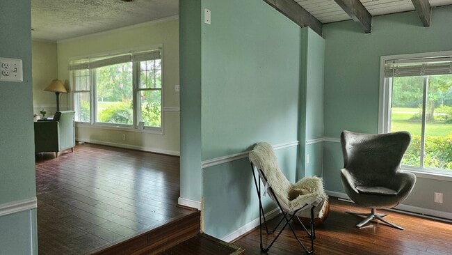 Foto del edificio - 36898 Bushwood Wharf Rd