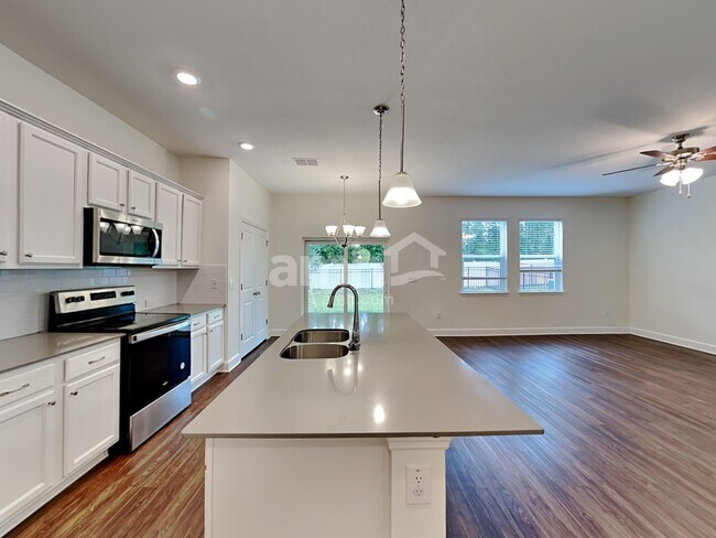 Foto del edificio - 29574 Cedar Waxwing Dr