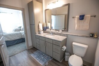 Building Photo - Berkmar Landing Apartments