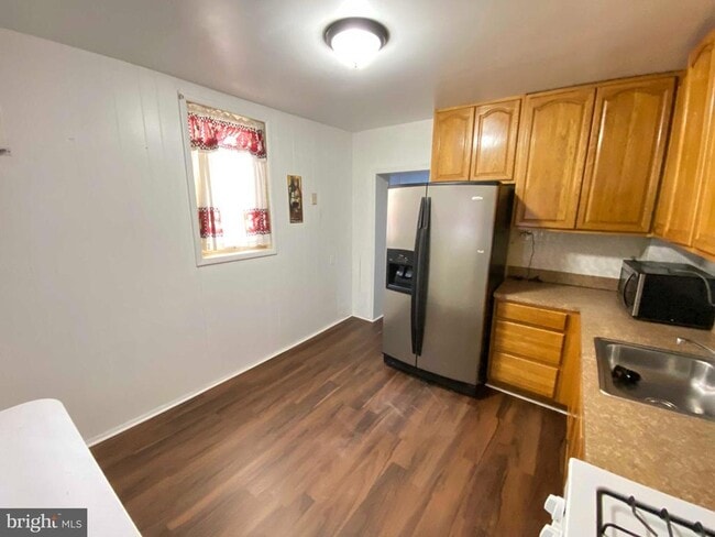 Foto del edificio - 3027 Weikel St