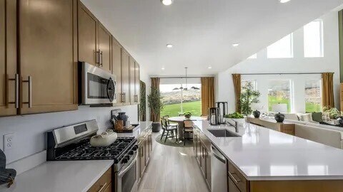 Foto principal - 3239 S Forest Ave