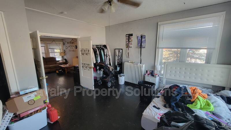 Foto principal - 1229 Commonwealth Ave