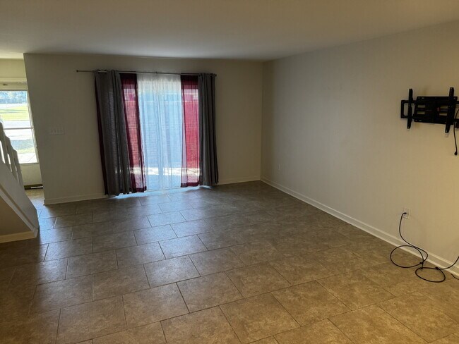 Foto del edificio - "Charming 2-Bed Townhouse in Mary Esther!"