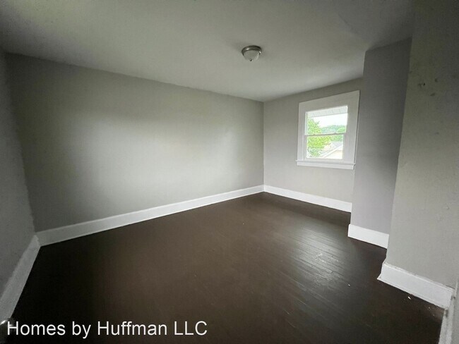 Foto del edificio - 2 br, 1 bath House - 805 Hess Avenue