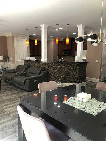 Foto principal - 5207 Merrimont Dr