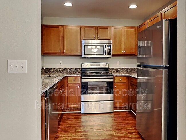 Building Photo - 3751 Sandhill Crane Dr