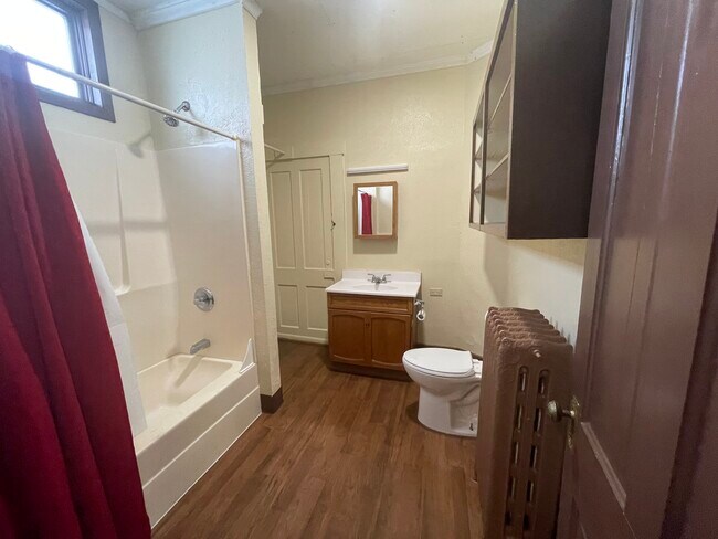 Building Photo - 1029 N 7th St