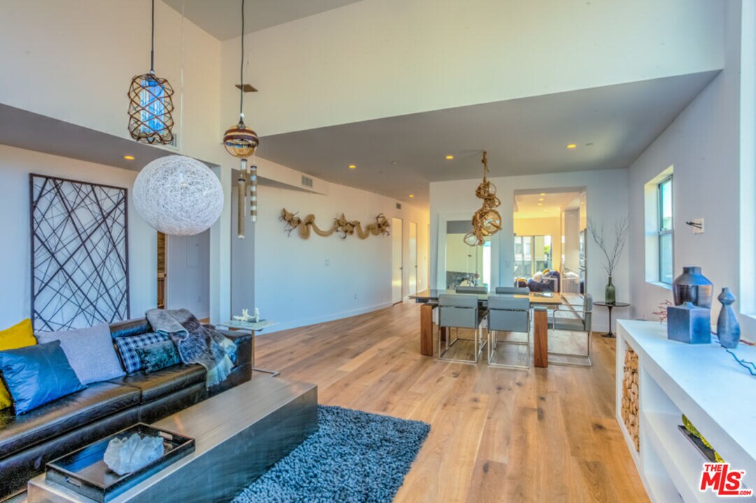 Foto principal - 947 4th St