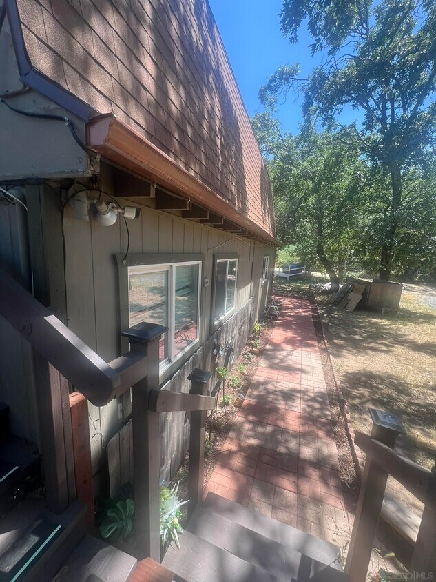 Foto principal - 920 Chapin Dr