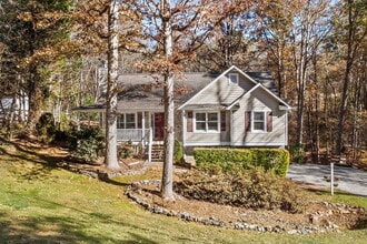 Building Photo - 225 Hawkins Farm Cir