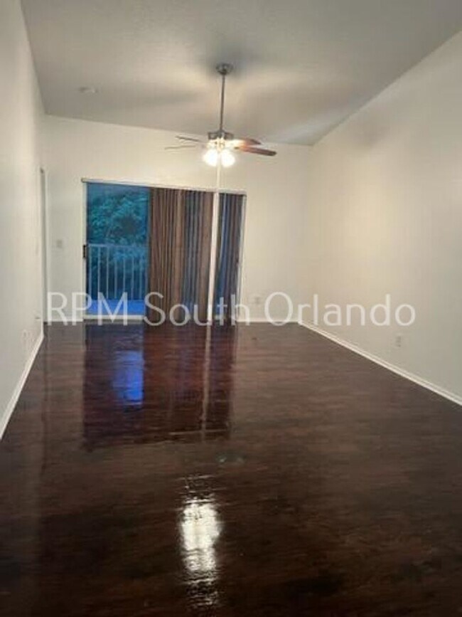 Foto del edificio - Lake wood at meadow woods