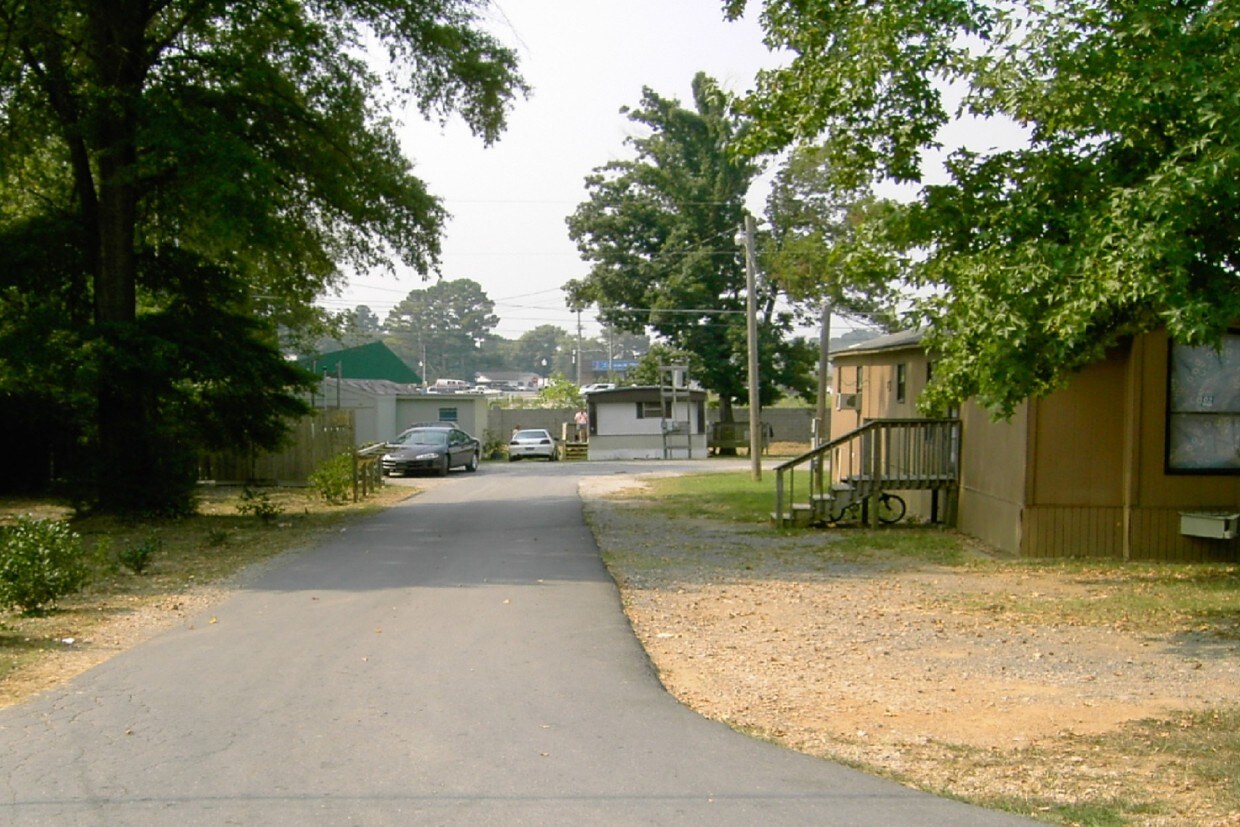 Primary Photo - 109 Carter St