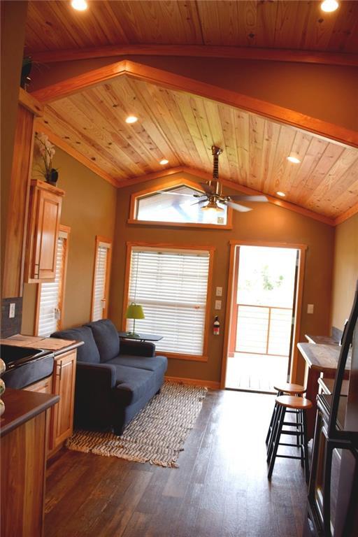 Foto del edificio - 114 Stoney Brook Dr