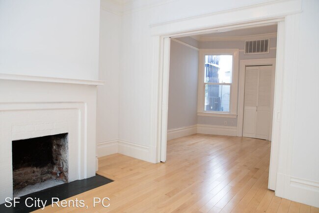 Building Photo - 2 br, 1.5 bath Condo - 894 Green St. 894 G...