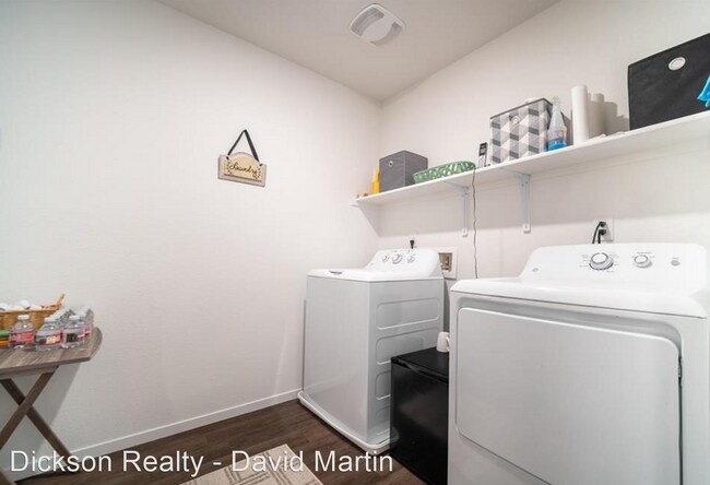 Building Photo - 3 br, 2.5 bath House - 9623 Nautical Mile Rd