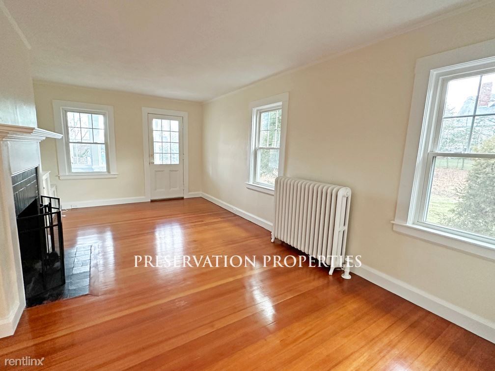 Primary Photo - 3 br, 1 bath House - 300 Waverley Ave