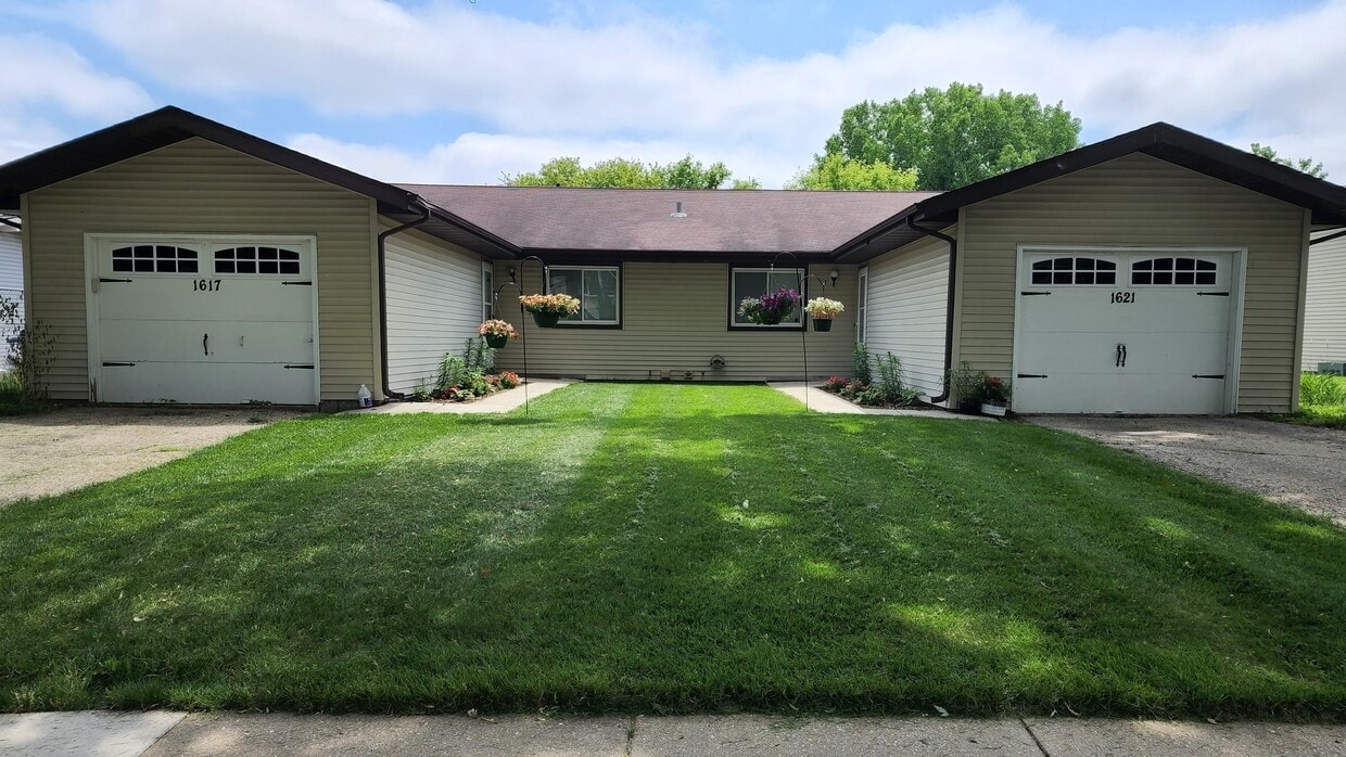 Foto principal - 1617 Jackson St