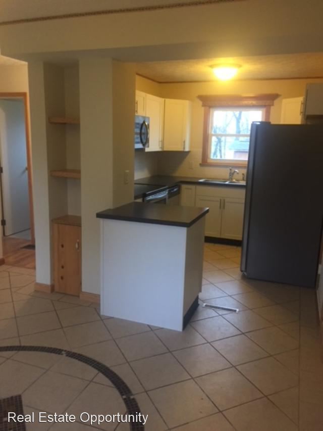 Foto del edificio - 3 br, 1.5 bath House - 3214 Latonia Rd