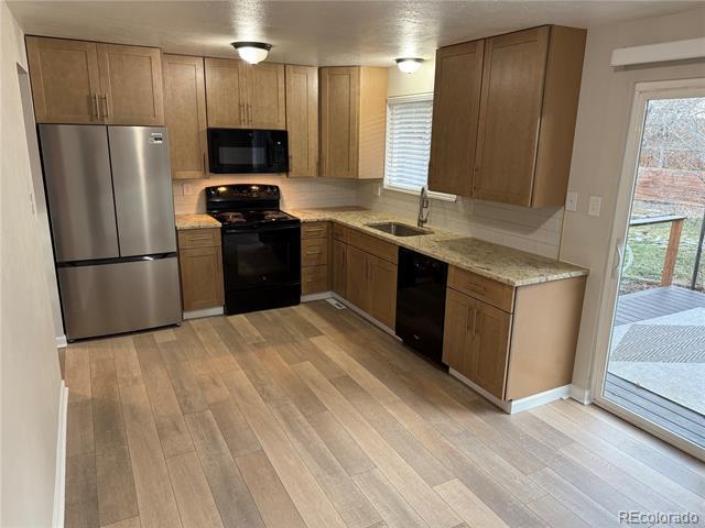 Foto del edificio - 13095 Deneb Dr