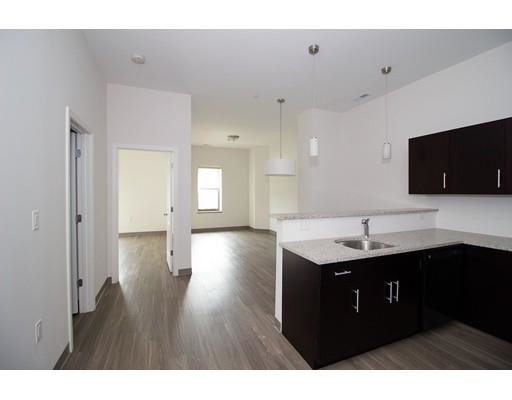 Primary Photo - 2 Kendall St