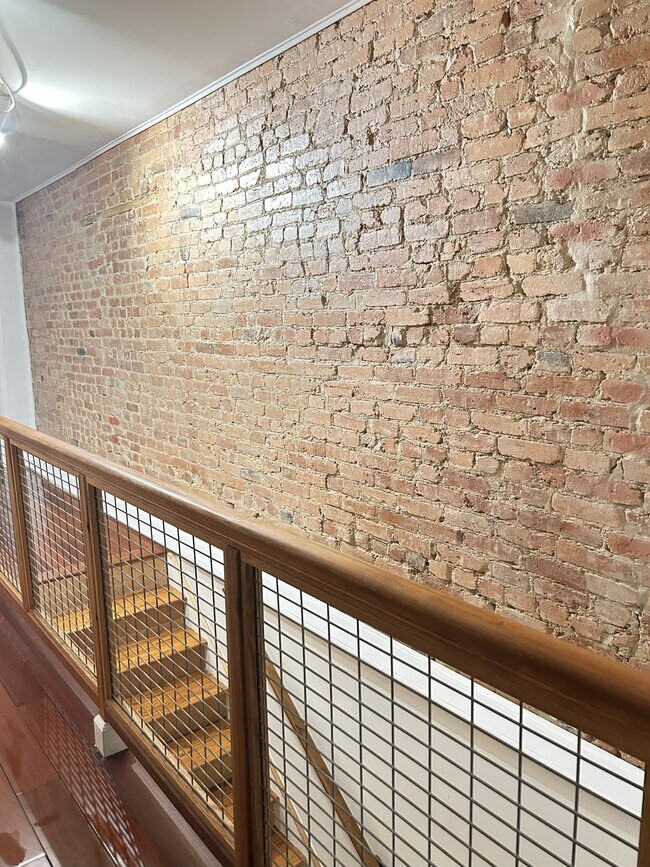 Foto del edificio - 118 Bates St NW