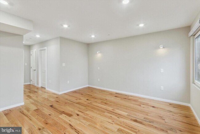 Foto del edificio - 1515 W Stiles St