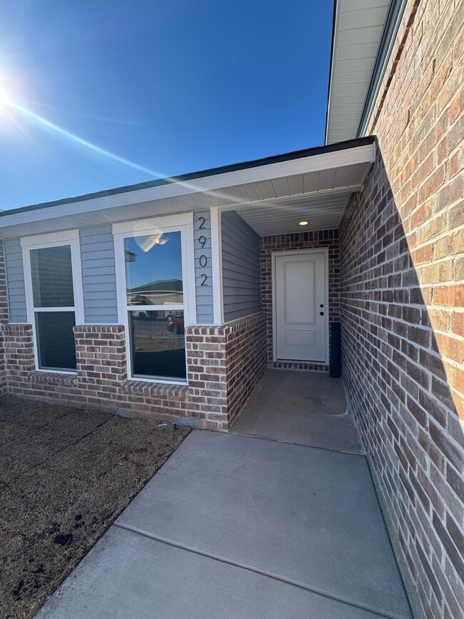 Building Photo - Brand New Construction 3/2/1 in Homestead!!!