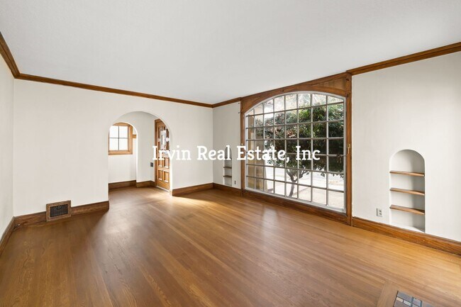 Foto del edificio - Nice 3 Bedroom and 2 Bath House with Backyard