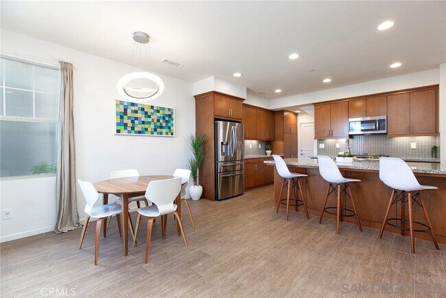 Building Photo - 13360 Plumeria Way