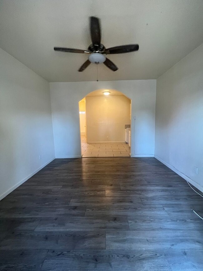 Building Photo - 4711 Honduras St