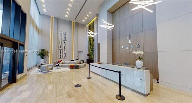 Foto del edificio - 5350 NW 84th Ave