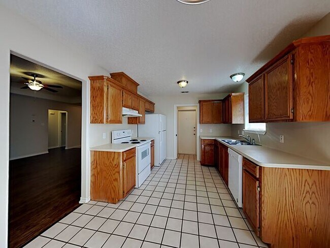 Foto del edificio - *$500 OFF first month. No App Fee.