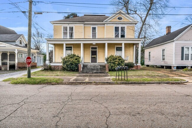 Foto del edificio - 622 4th St S