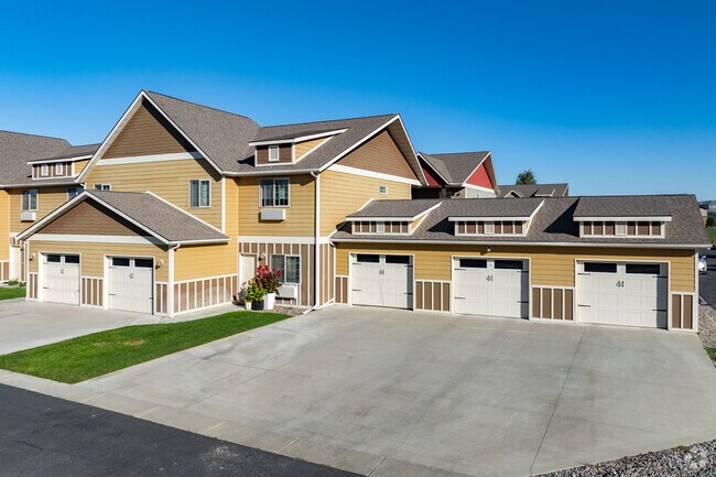 Alternar - King West One Apartments