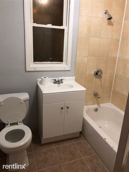 Building Photo - 2 br, 1 bath House - 22 Stegman St Apt 2