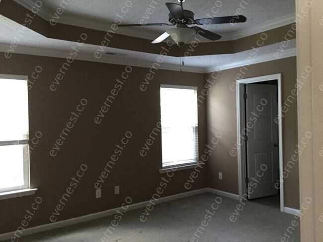 Building Photo - 2825 Painted Pony Dr